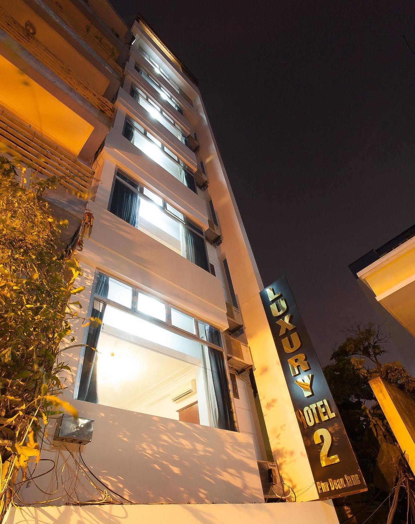 Hanoi Luxury Hotel Exterior photo